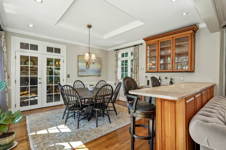 Beautiful McLean Estate with a Pool - McLean, Virginia