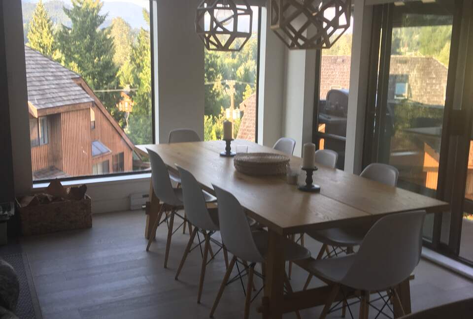 Bright Beautiful Whistler Duplex - Whistler, Canada