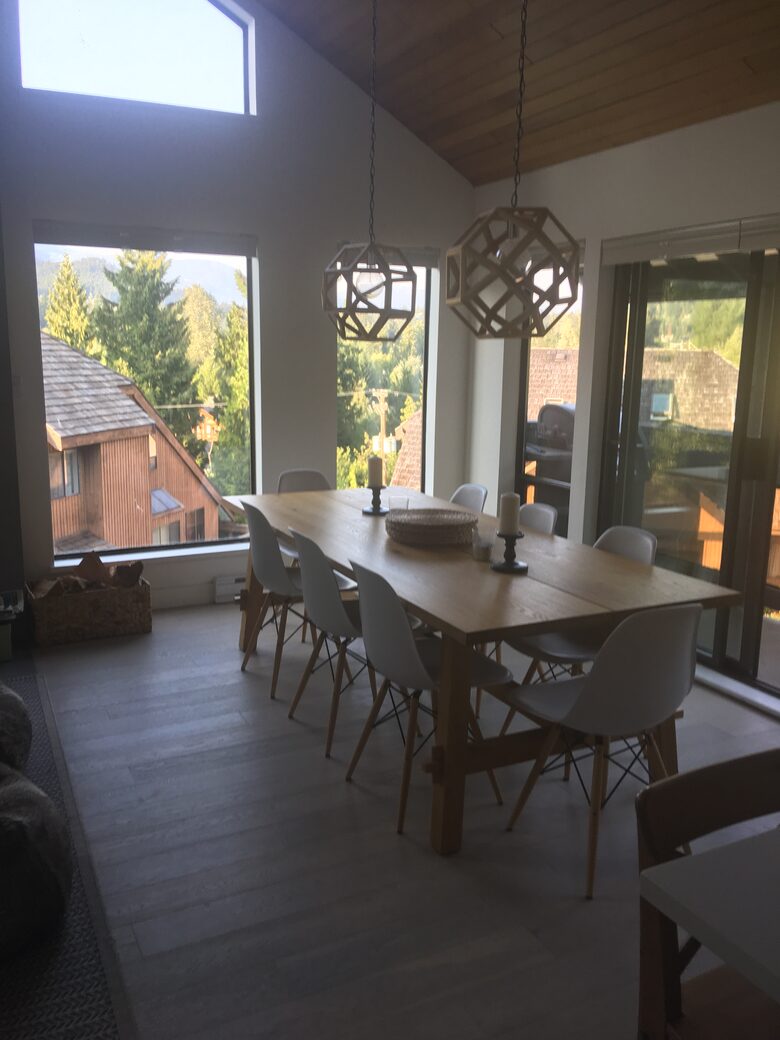 Bright Beautiful Whistler Duplex - Whistler, Canada