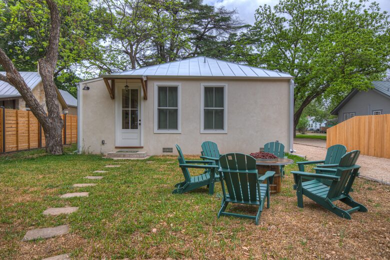 Texas Hill Country Cottage in Fredericksburg Wine Region - Fredericksburg, Texas
