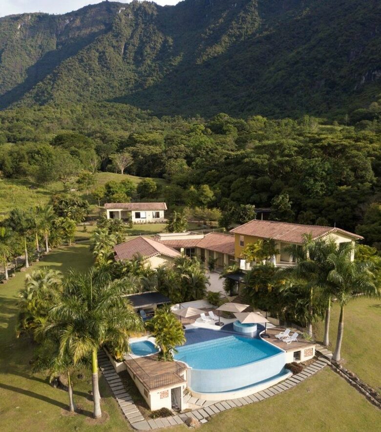 La Toscana, Medellin Colombia - Medellin, Colombia