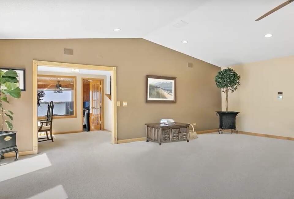 Chain O'Lakes Sunset Retreat - Lake Villa, Illinois