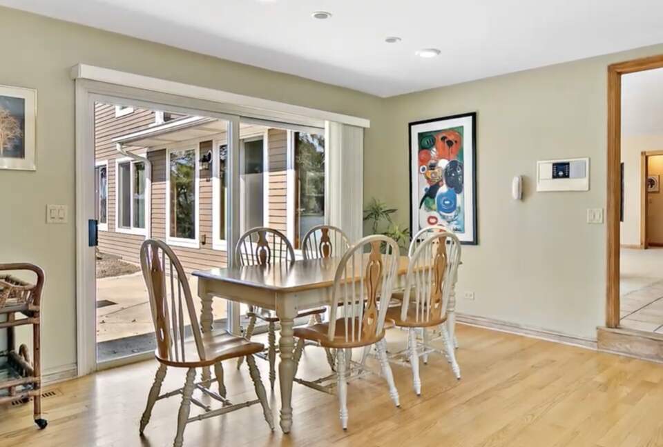 Chain O'Lakes Sunset Retreat - Lake Villa, Illinois