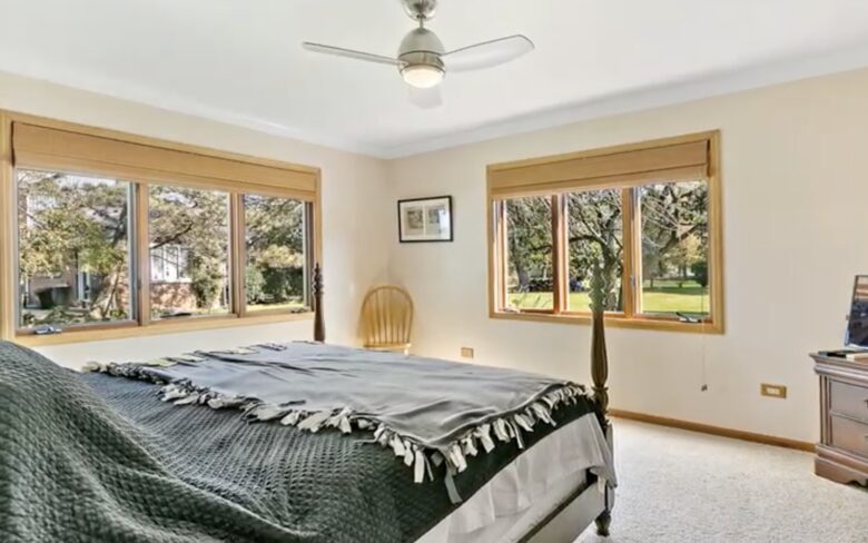 Chain O'Lakes Sunset Retreat - Lake Villa, Illinois