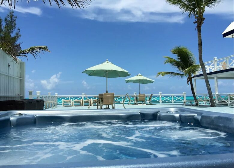 Bougainvillea House Island Paradise - Moss Town, Bahamas