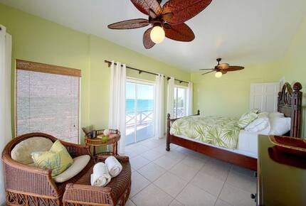 Bougainvillea House Island Paradise - Moss Town, Bahamas