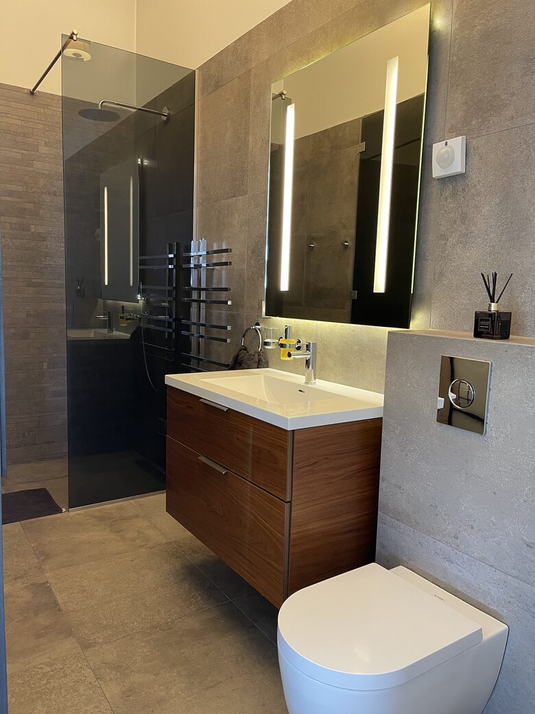 Luxury Icelandic Villa - Mosfellsbaer, Iceland