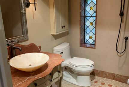 Historic Home on Port Hope's Prettiest Street - Port Hope, Canada