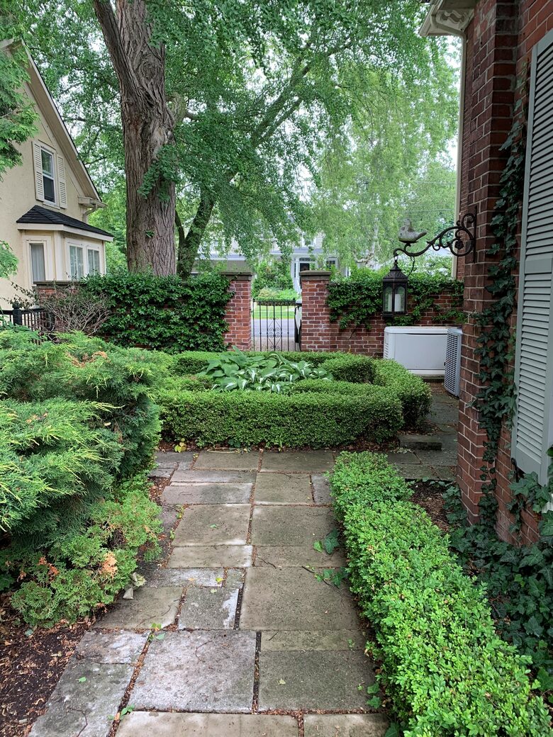 Historic Home on Port Hope's Prettiest Street - Port Hope, Canada