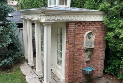 Historic Home on Port Hope's Prettiest Street - Port Hope, Canada