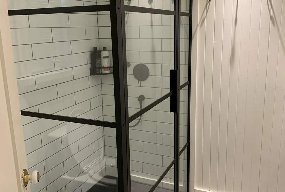 Gorgeous North Hatley Historic Retreat - North Hatley, Canada