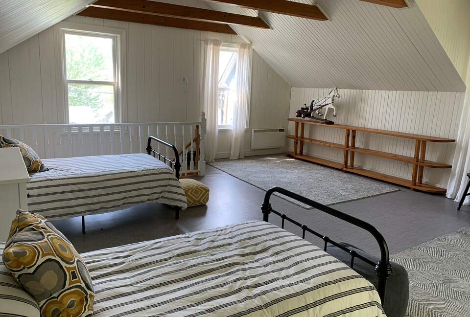 Gorgeous North Hatley Historic Retreat - North Hatley, Canada