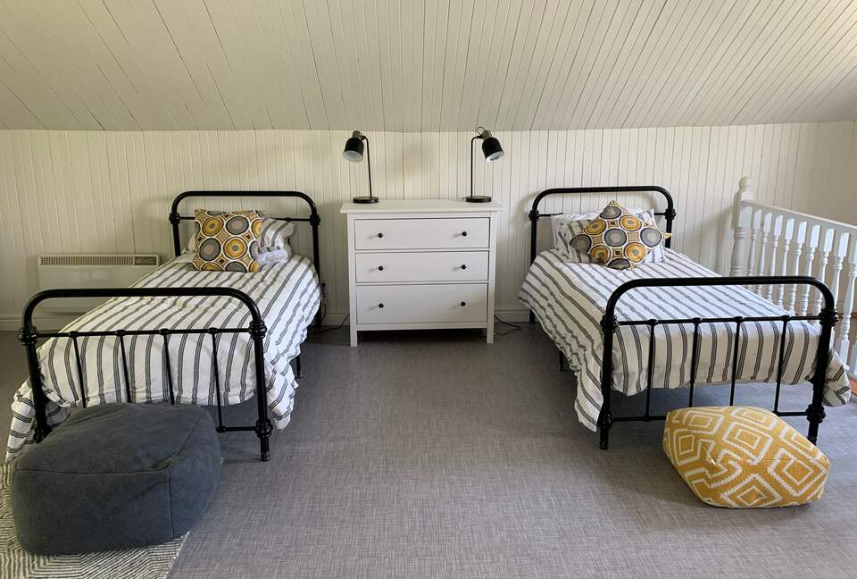 Gorgeous North Hatley Historic Retreat - North Hatley, Canada