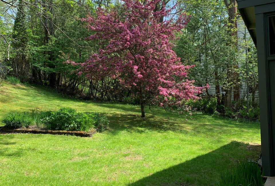 Gorgeous North Hatley Historic Retreat - North Hatley, Canada