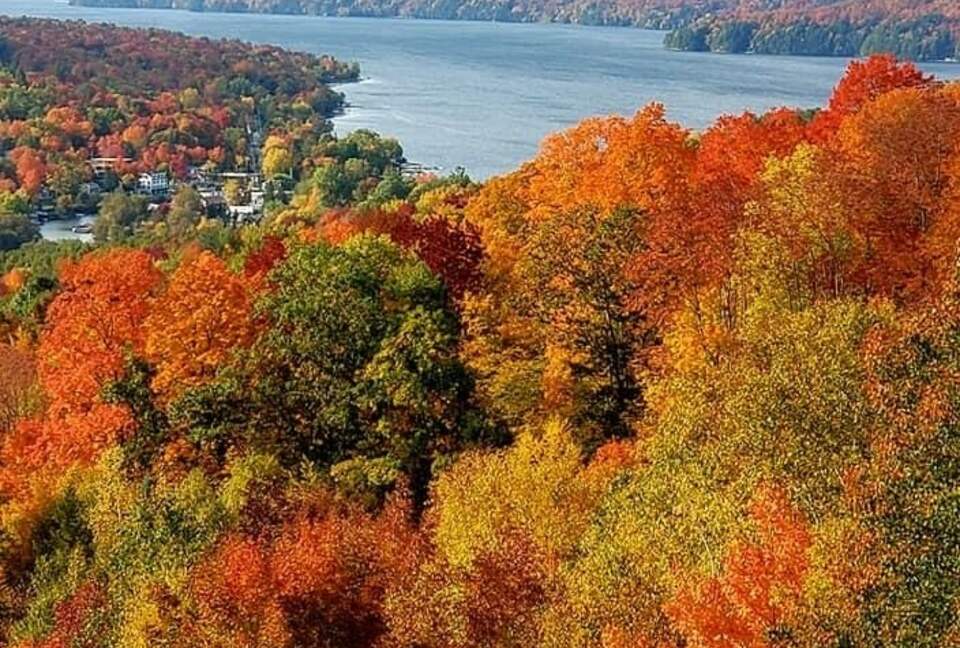 Gorgeous North Hatley Historic Retreat - North Hatley, Canada