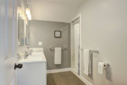 Cheerful Getaway In Historic Port Hope - Port Hope, Canada