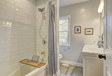 Cheerful Getaway In Historic Port Hope - Port Hope, Canada