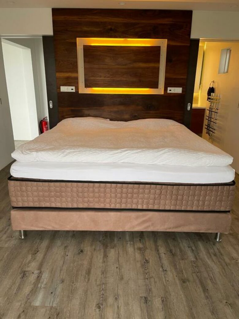 Luxury Icelandic Villa - Mosfellsbaer, Iceland