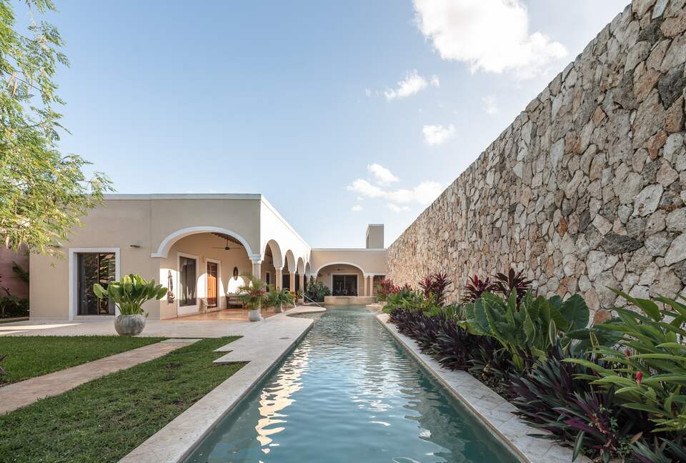 Casa Madreselva - Valladolid, Mexico