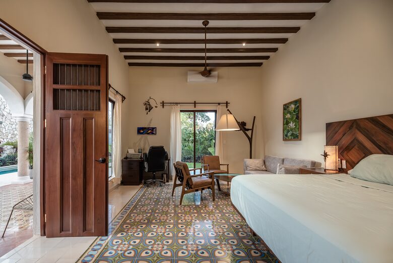 Casa Madreselva - Valladolid, Mexico