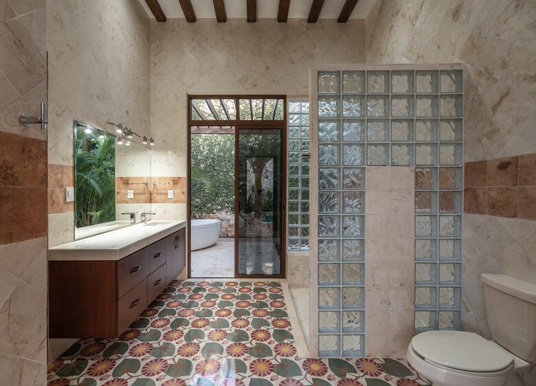 Casa Madreselva - Valladolid, Mexico