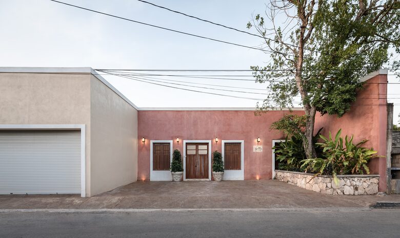Casa Madreselva - Valladolid, Mexico