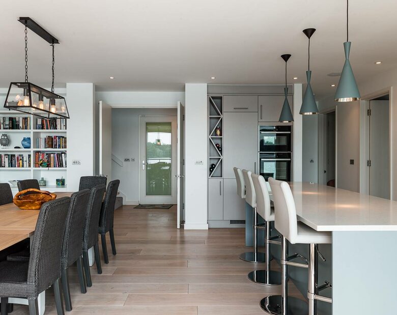 Holly Lodge - Lechlade, United Kingdom