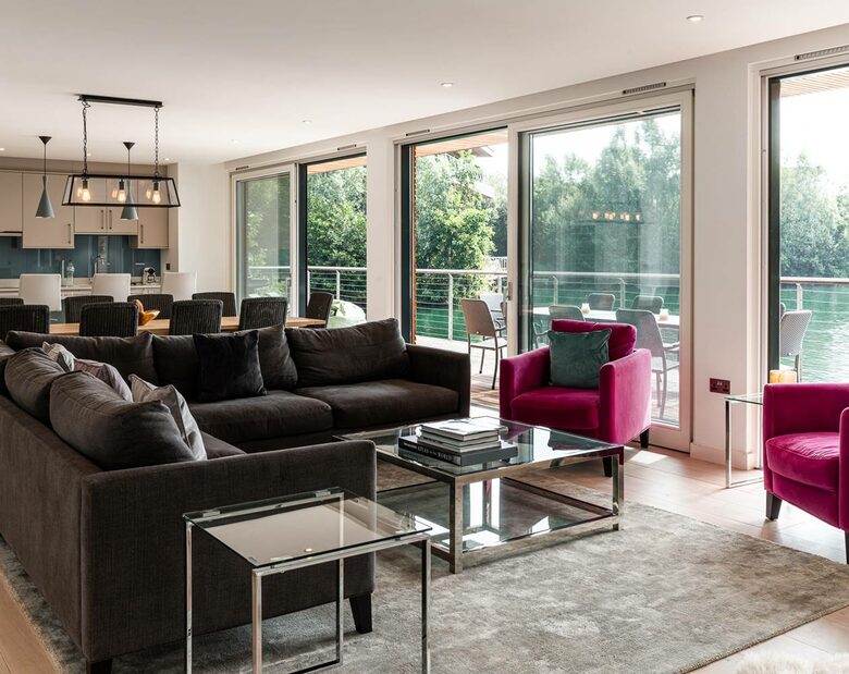 Holly Lodge - Lechlade, United Kingdom