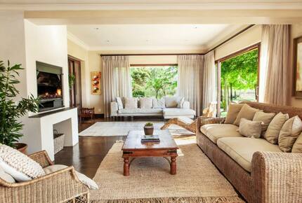 Cape Winelands Villa - Paarl, South Africa