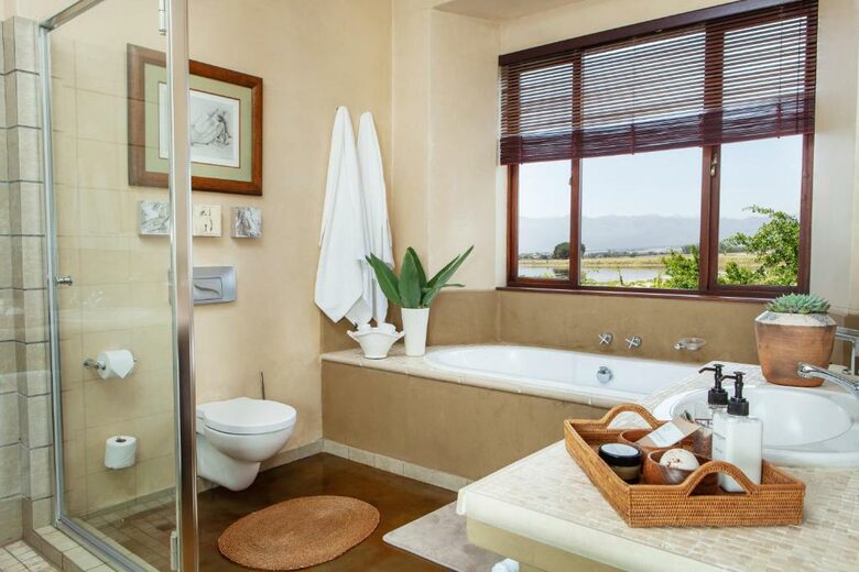 Cape Winelands Villa - Paarl, South Africa