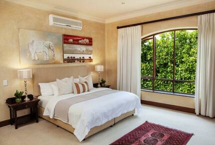 Cape Winelands Villa - Paarl, South Africa