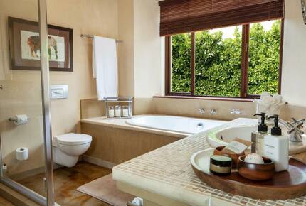 Cape Winelands Villa - Paarl, South Africa