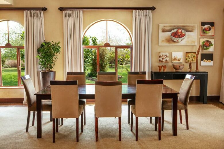 Cape Winelands Villa - Paarl, South Africa