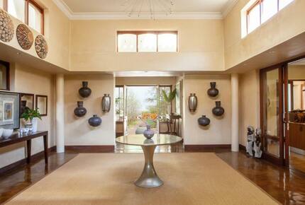 Cape Winelands Villa - Paarl, South Africa