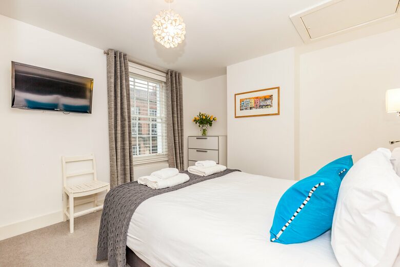 House Thirty-three - Oxford, United Kingdom