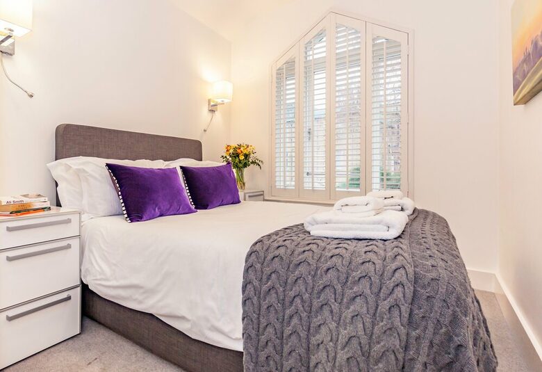 House Thirty-three - Oxford, United Kingdom