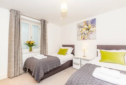 House Thirty-three - Oxford, United Kingdom