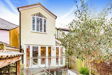 House Thirty-three - Oxford, United Kingdom