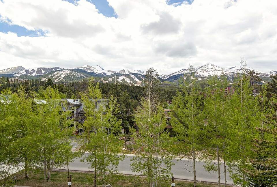 "Take 5" | Mountain Getaway - Breckenridge, Colorado