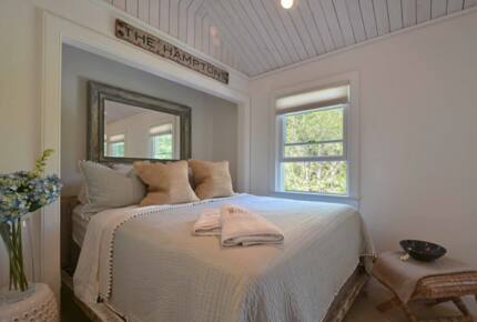 Main house upstairs second bedroom, can make 2 Twin XLs