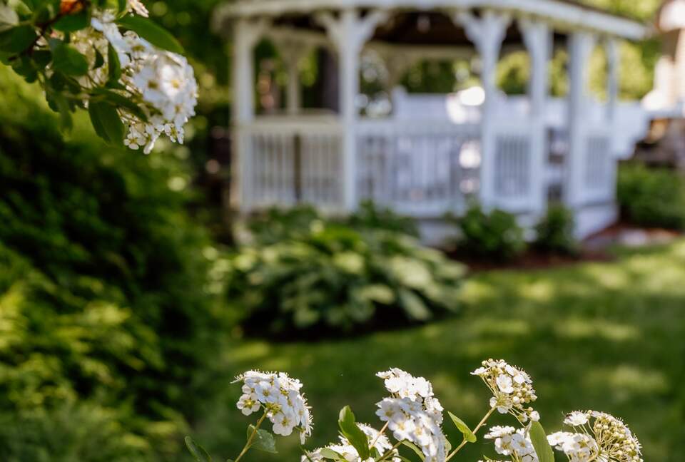 West Beach Family Compound on the CT Shoreline - Westbrook, Connecticut