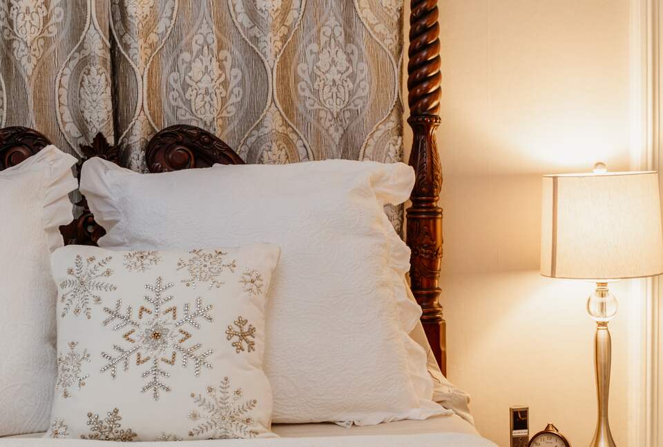 West Beach Family Compound on the CT Shoreline - Westbrook, Connecticut