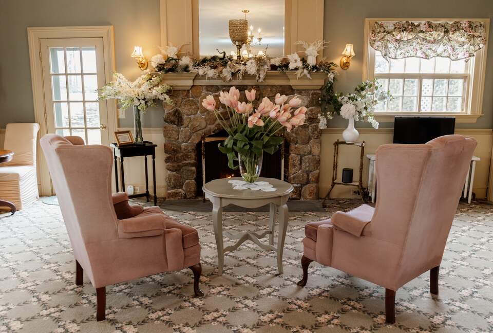 West Beach Family Compound on the CT Shoreline - Westbrook, Connecticut