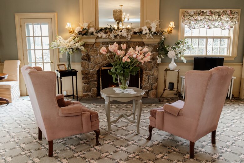 West Beach Family Compound on the CT Shoreline - Westbrook, Connecticut