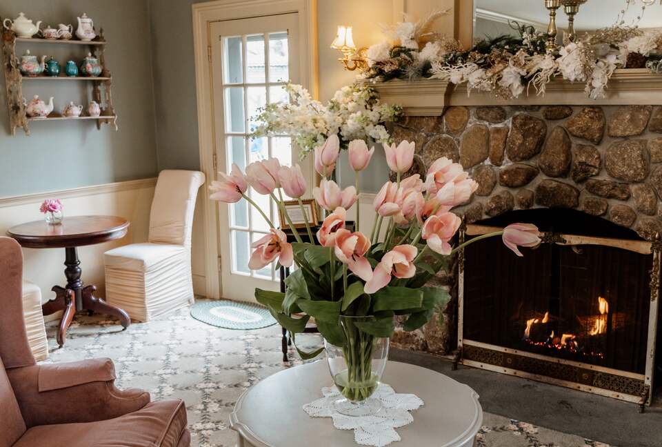 West Beach Family Compound on the CT Shoreline - Westbrook, Connecticut