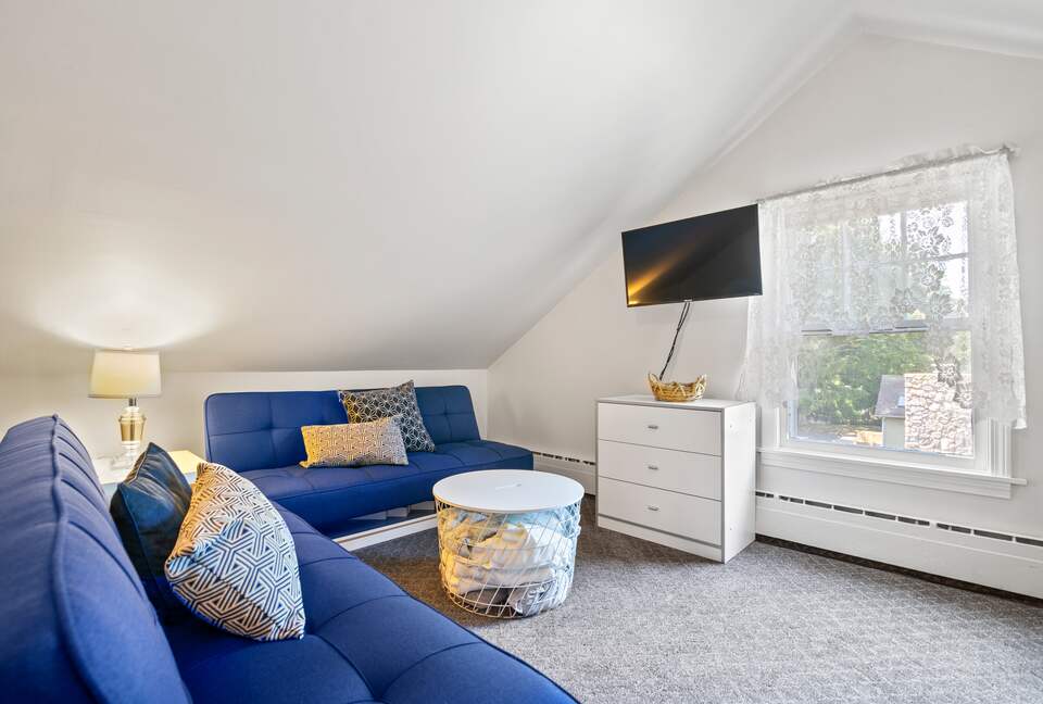 West Beach Family Compound on the CT Shoreline - Westbrook, Connecticut