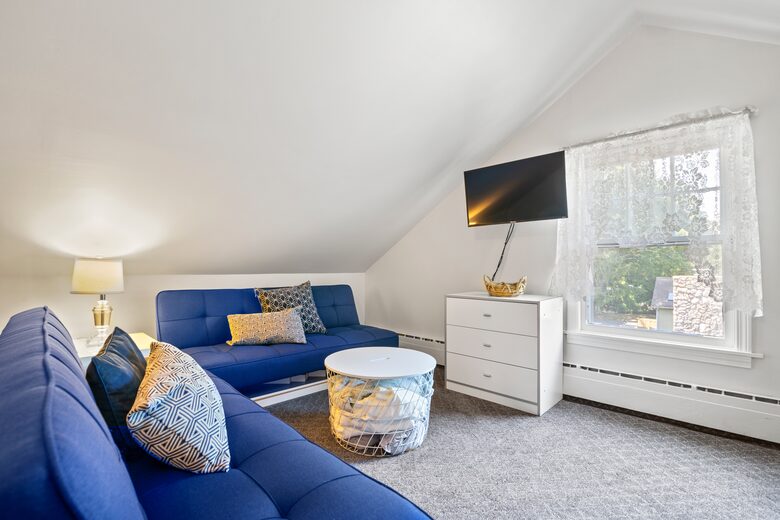 West Beach Family Compound on the CT Shoreline - Westbrook, Connecticut