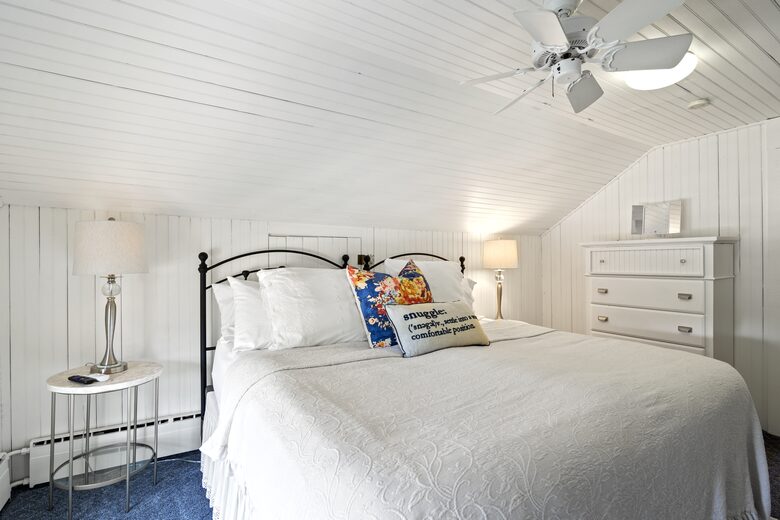 West Beach Family Compound on the CT Shoreline - Westbrook, Connecticut