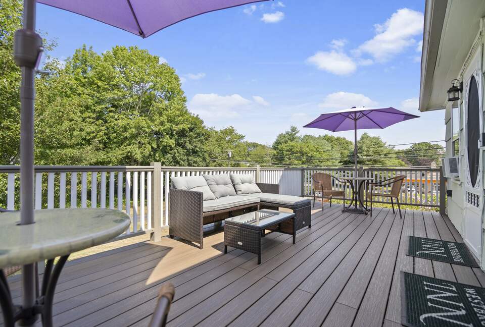 West Beach Family Compound on the CT Shoreline - Westbrook, Connecticut