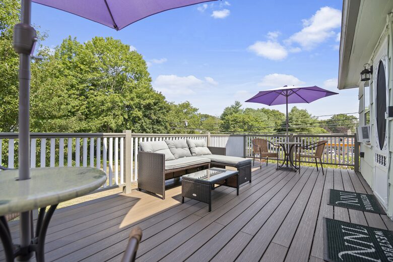 West Beach Family Compound on the CT Shoreline - Westbrook, Connecticut